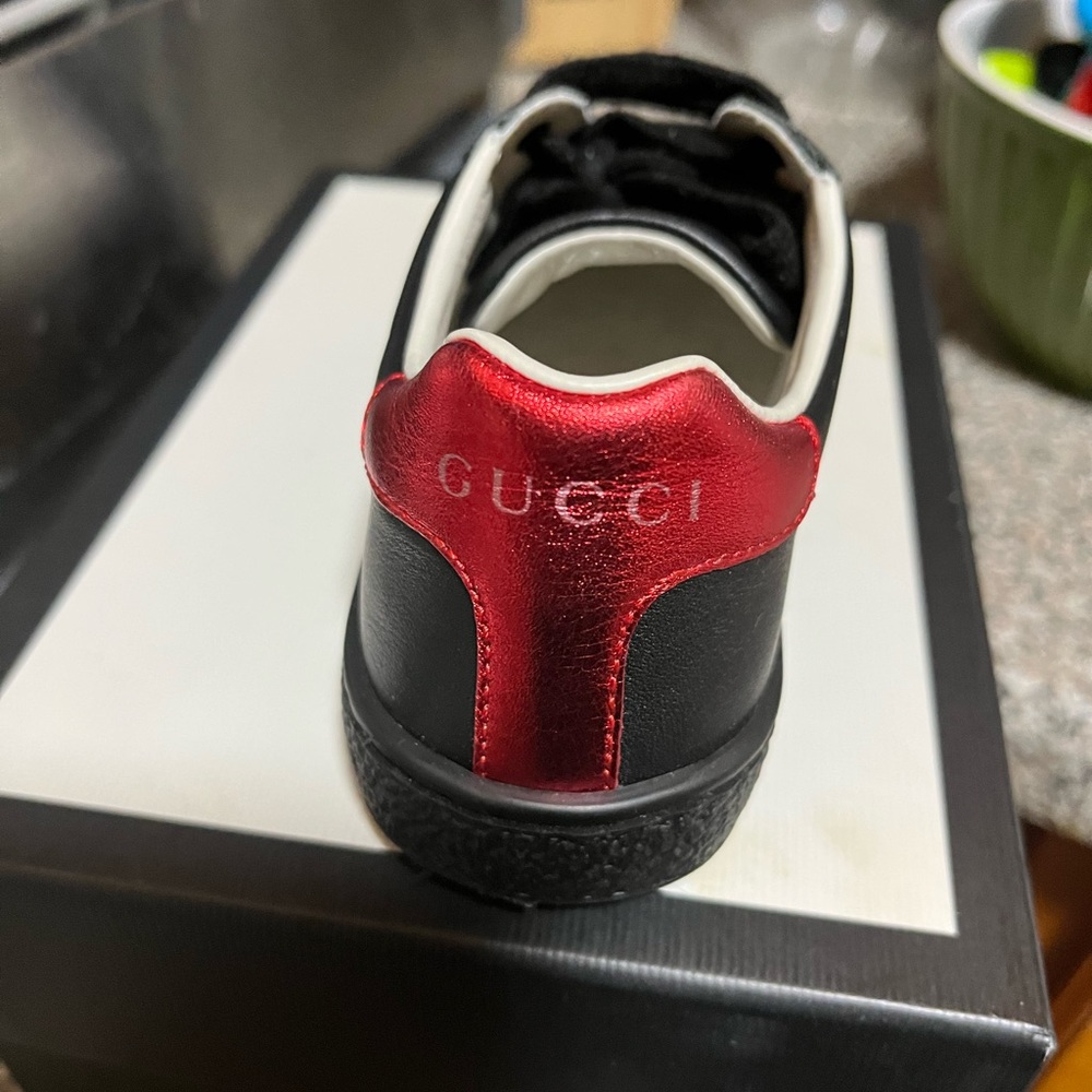 Boys Gucci shoes worn twice - Picture 2 of 5